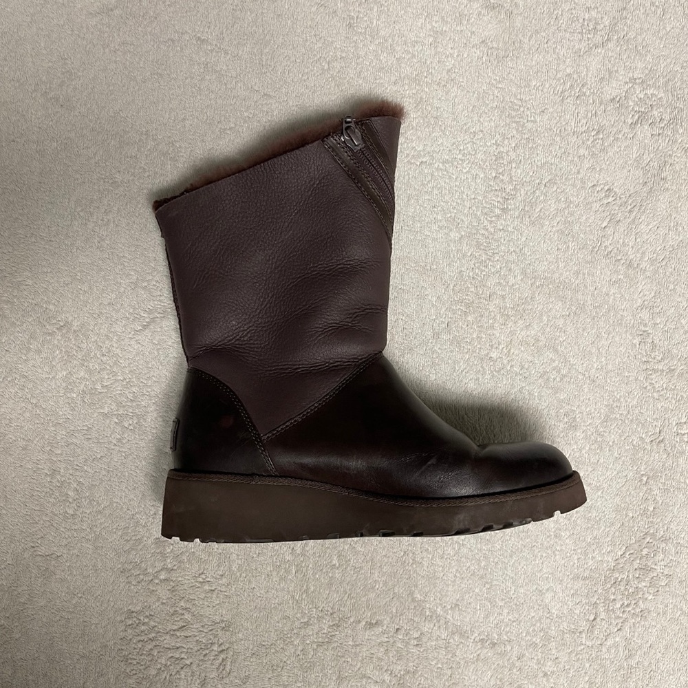 GUC Ugg Winter Boots - Size 7
